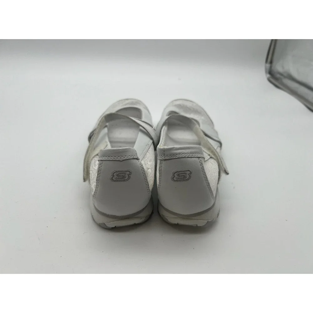 Skechers Womens White Mesh Mary Jane Sporty Walking Flats Shoes Size 7.5 y2k